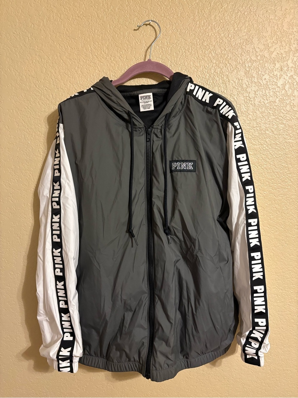 PINK Victoria's Secret Gray and White Windbreaker